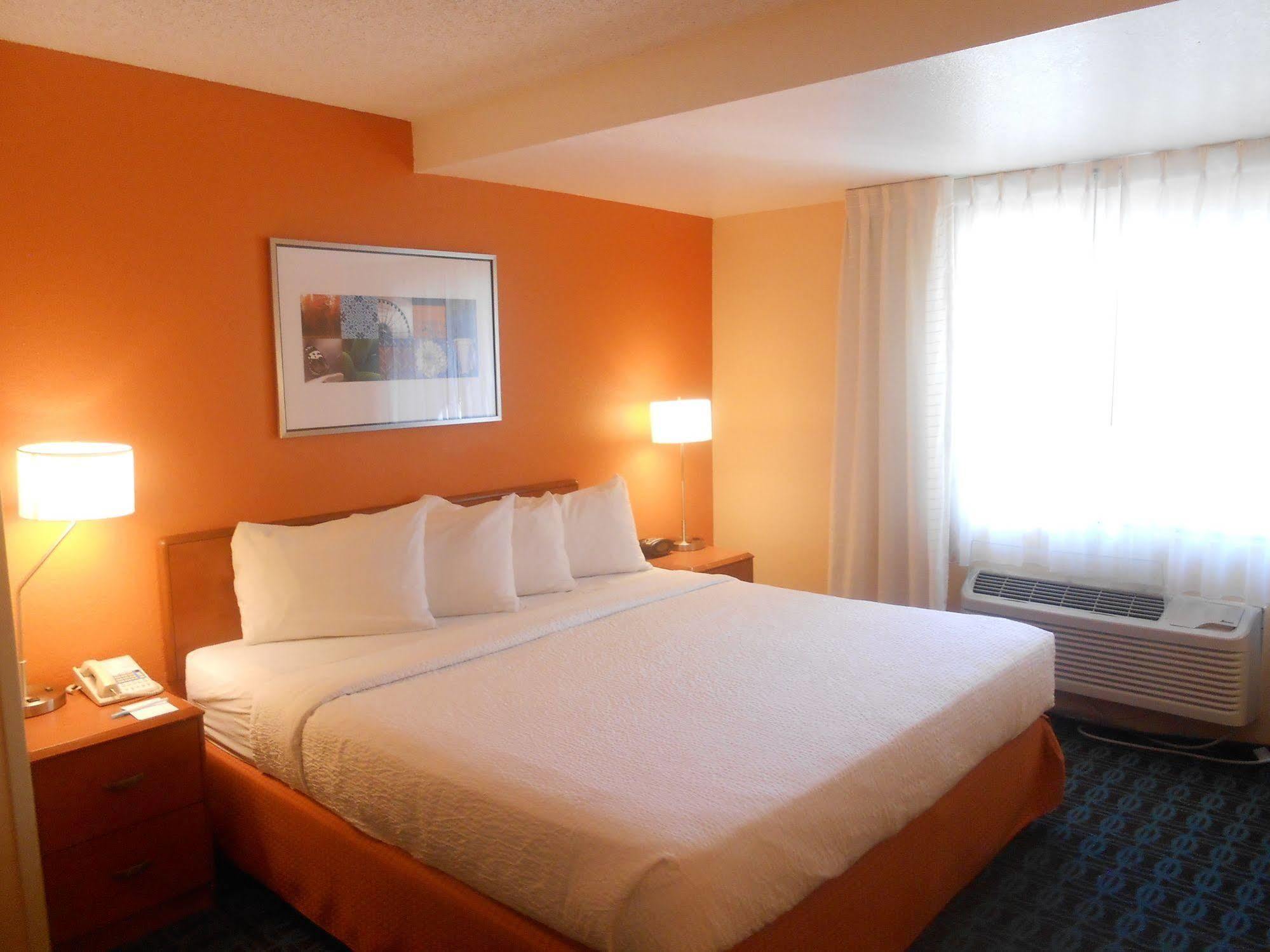 Holiday Inn Express & Suites Phoenix - Mesa West By Ihg Dış mekan fotoğraf